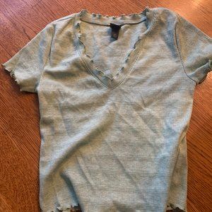 Green knit stretchy crop top